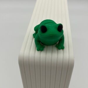 3D printed Frog mini Fidget Toy Fun Collectible Stress …